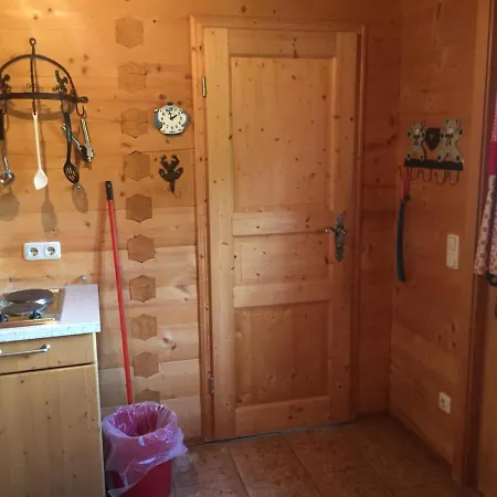 Blockhaus-traum Huber جارمش بارتنكيرشن